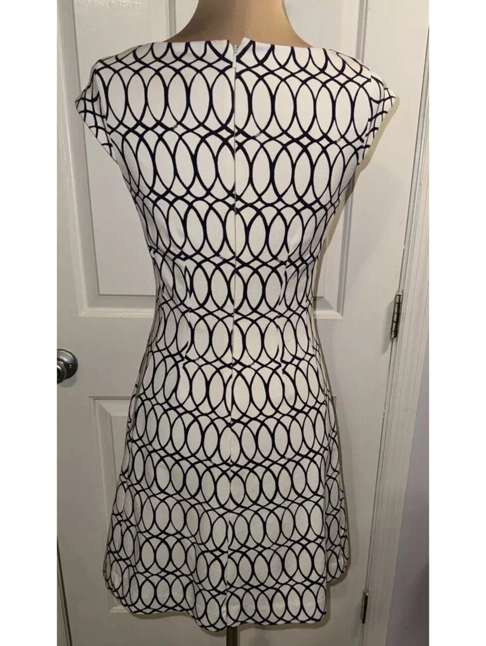 Lilly Pulitzer Brielle Fit & Flare Dress in Tickle the Ivories Print Size Small